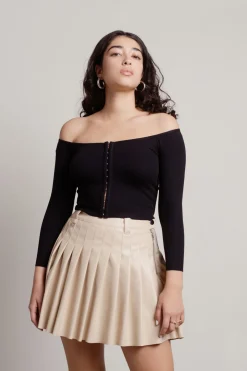 Tobi Abyl Off The Shoulder Top -