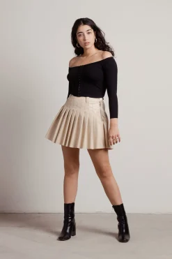 Tobi Abyl Off The Shoulder Top -