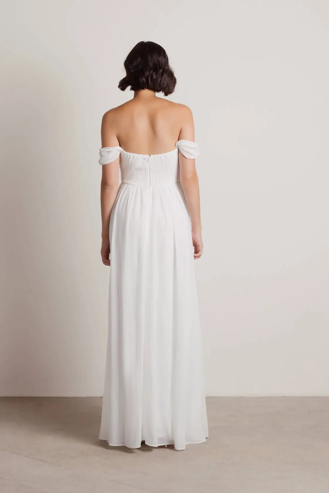 Tobi Adrienne Off The Shoulder Sweetheart Maxi Dress - Ivory