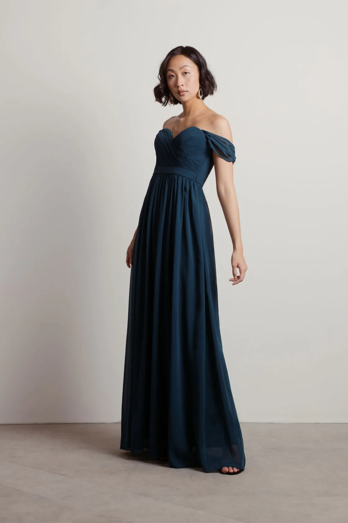 Tobi Adrienne Off The Shoulder Sweetheart Maxi Dress - Ivory
