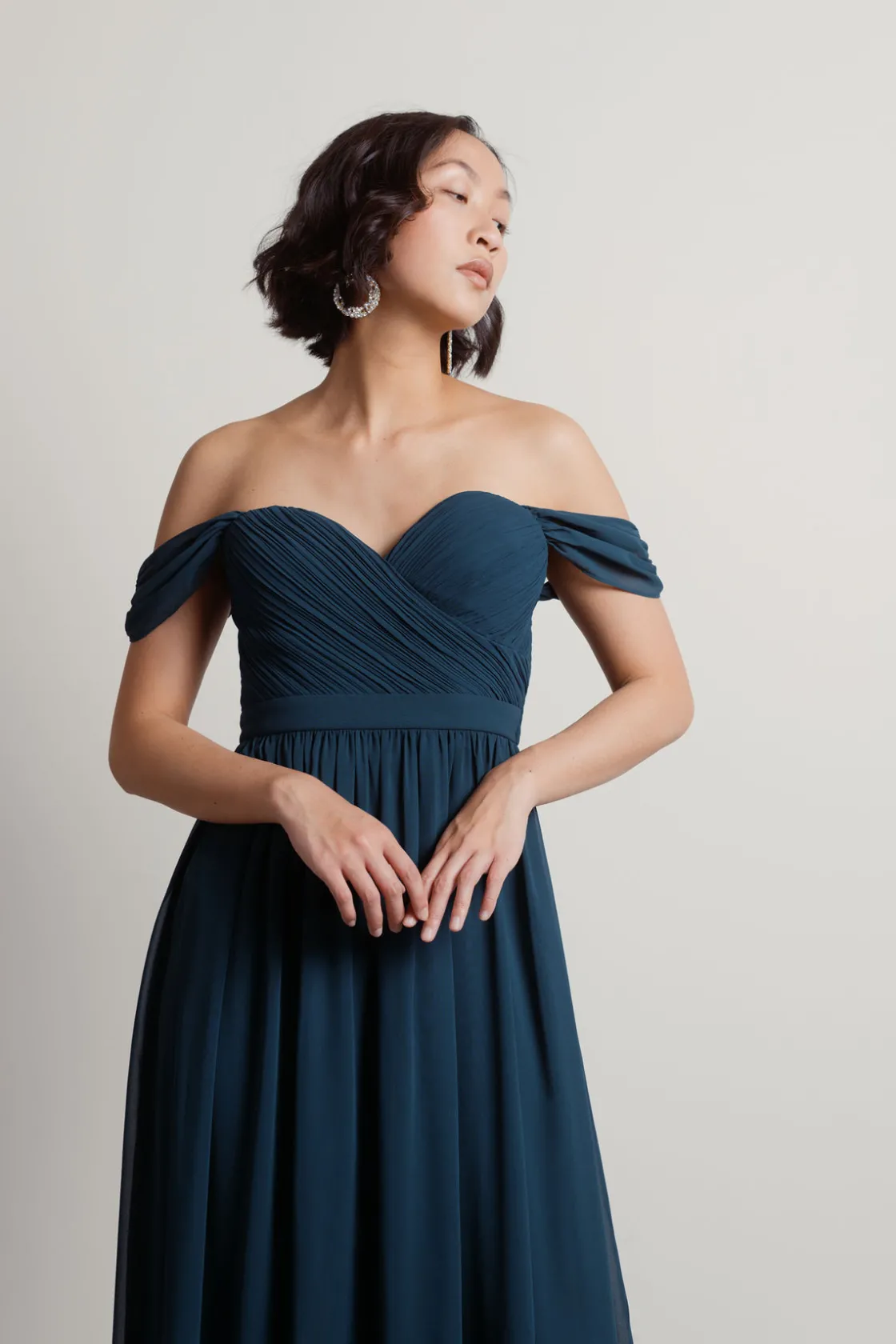 Tobi Adrienne Off The Shoulder Sweetheart Maxi Dress - Ivory