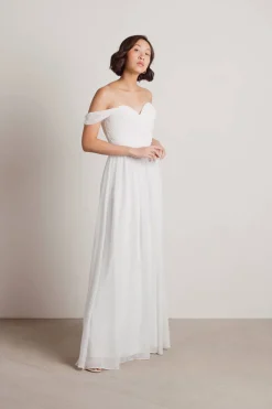 Tobi Adrienne Off The Shoulder Sweetheart Maxi Dress - Ivory