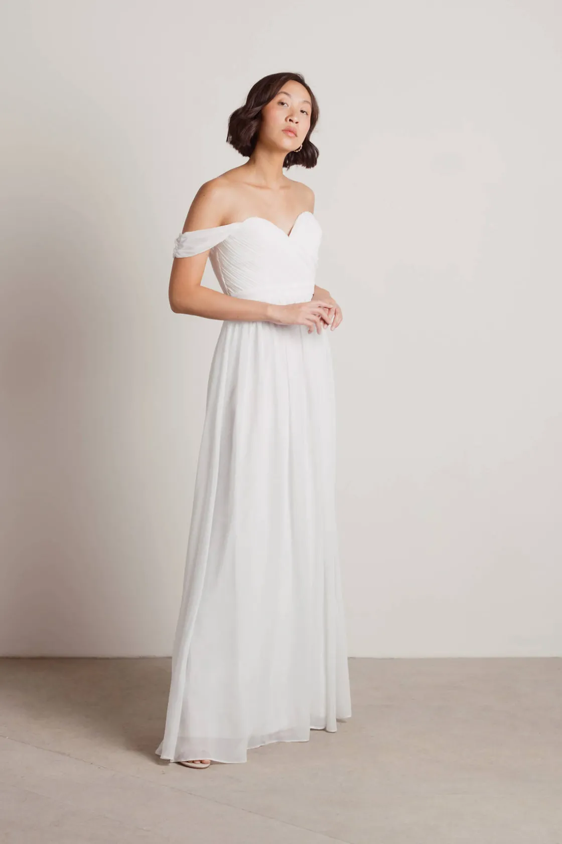 Tobi Adrienne Off The Shoulder Sweetheart Maxi Dress - Ivory