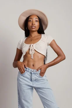 Tobi Alice Crop Top - Beige