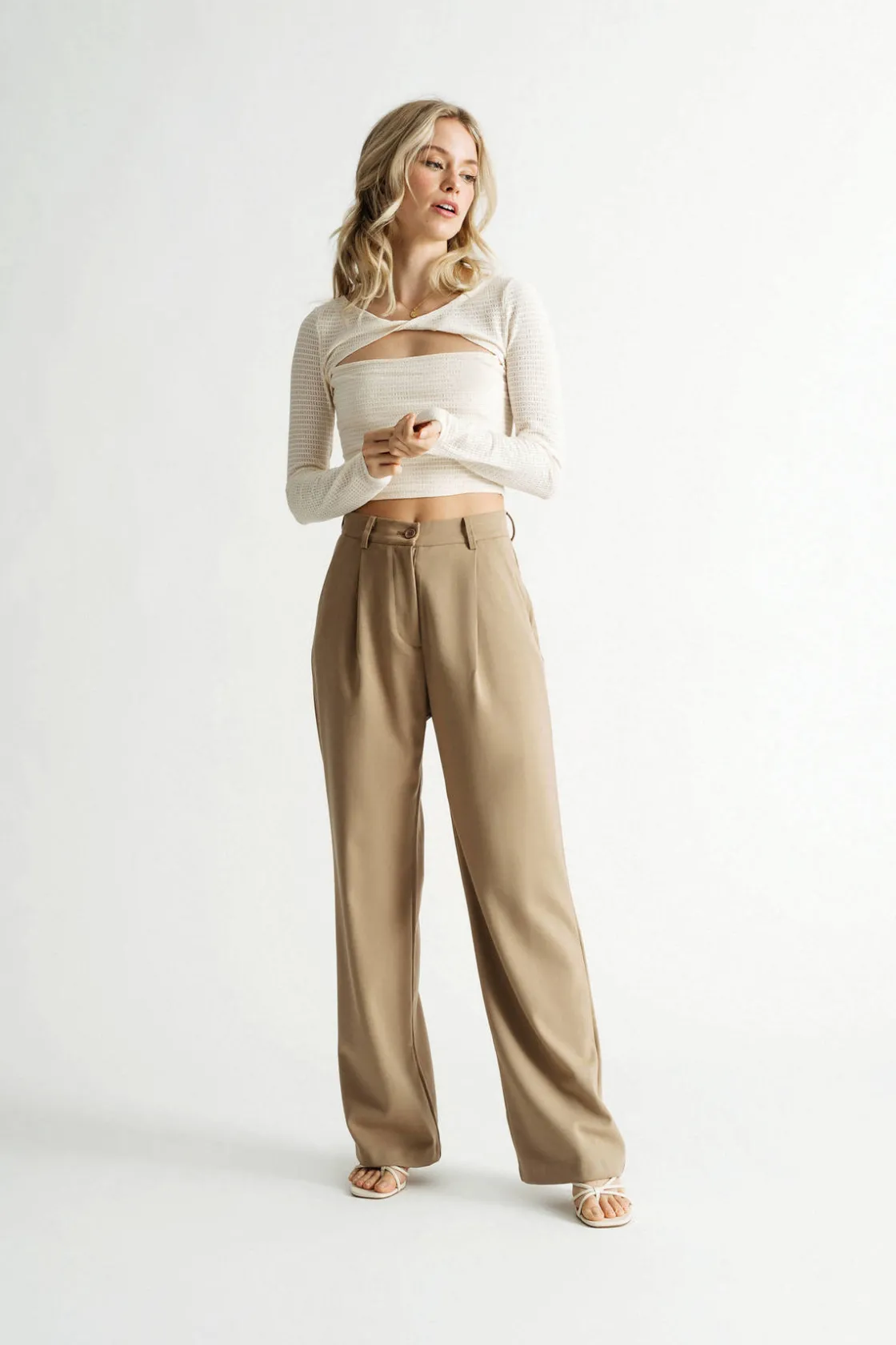 Tobi All Yours Ivory Twist Front Long Sleeve Crop Top
