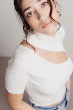 Tobi Alyah Cutout Sweater Top - White