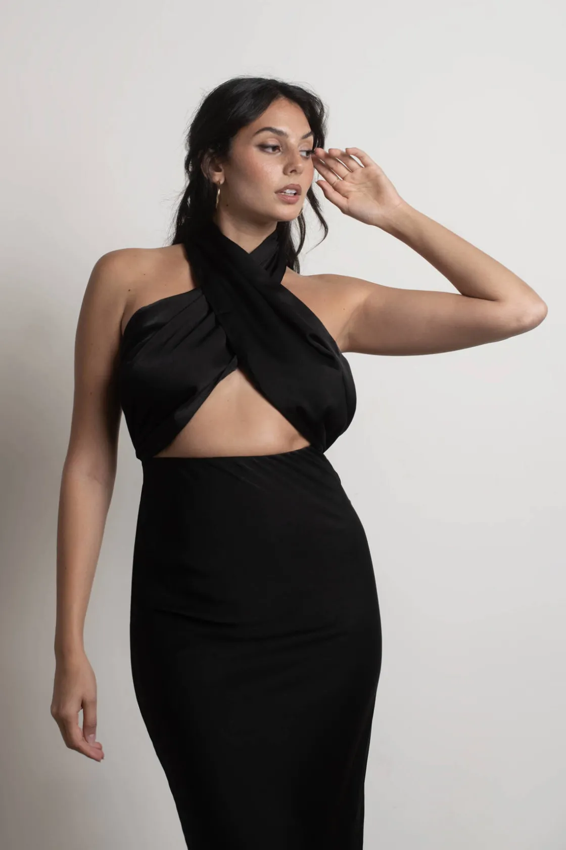 Tobi Anabella Halter Bodycon Midi Dress -