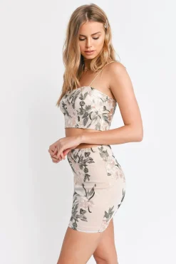 Tobi Back In Action Crop Top -