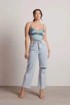 Tobi Behind Her Eyes Crop Top - Champagne