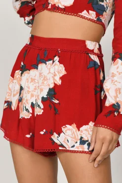 Tobi Best Buds Floral Shorts -