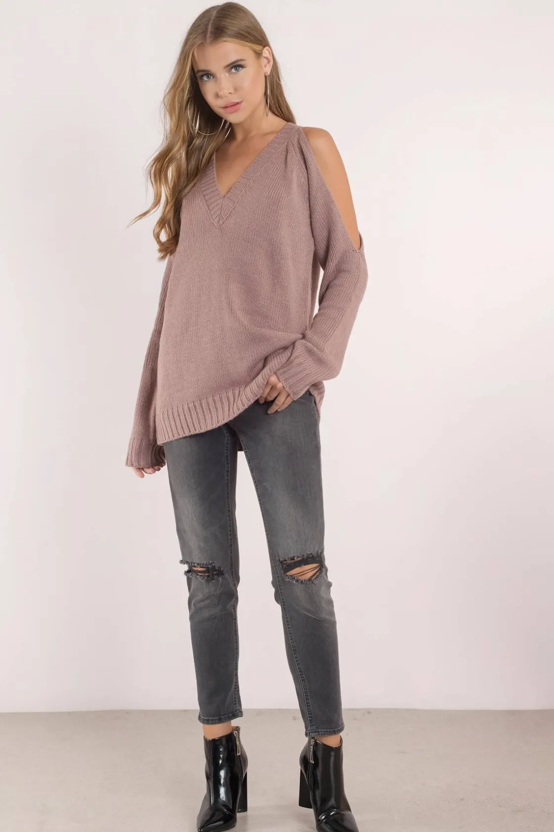 Tobi Camila Cold Shoulder Sweater - Black