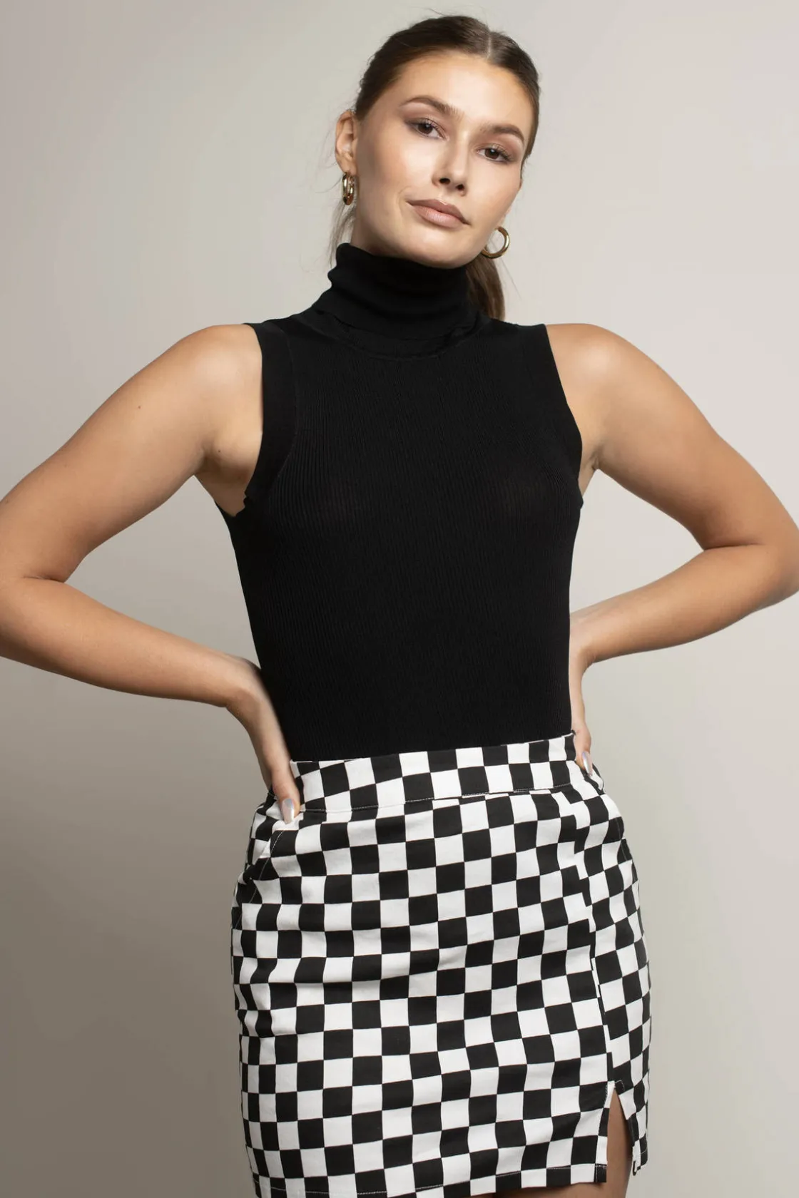 Tobi Cassie Ivory Ribbed Turtleneck Sleeveless Top