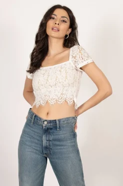Tobi Chase Me Crop Top -