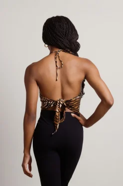 Tobi Claws In You Crop Top -