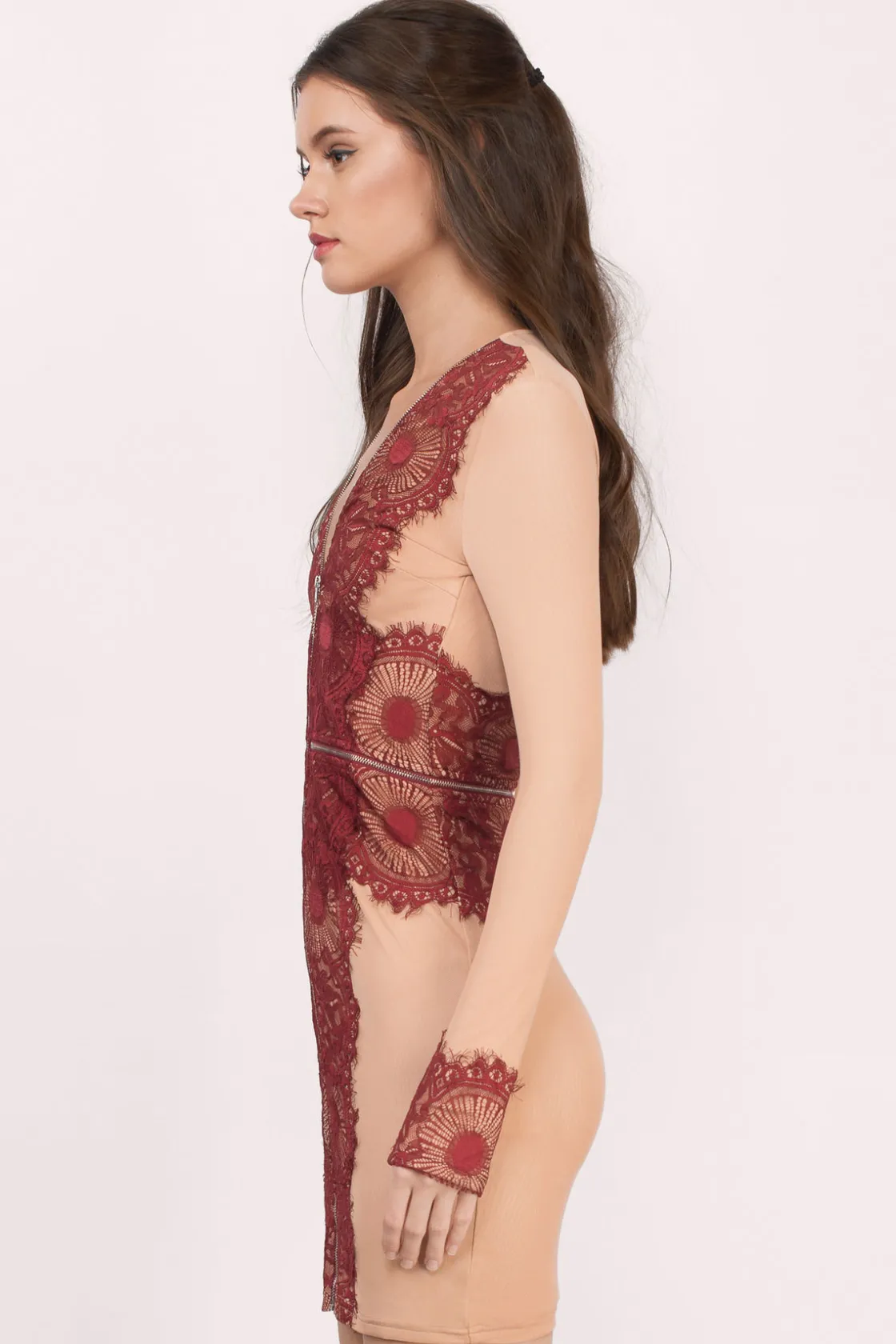 Tobi Command Attention Lace Bodycon Mini Dress -