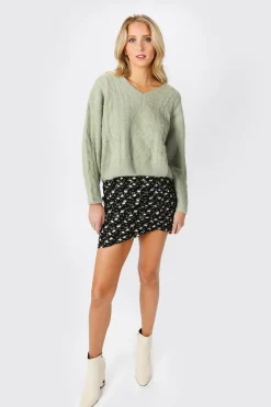 Tobi Cuddle Season Cable Knit Sweater - Green