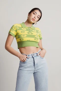 Tobi Cutie Field Crop Top -