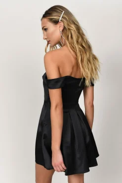 Tobi Daydream Off The Shoulder Skater Mini Dress - Black