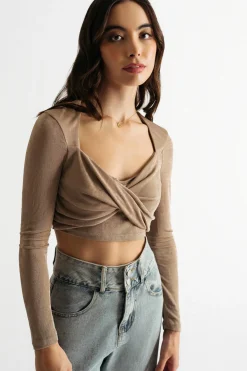 Tobi Falling For You Crop Top - Mocha