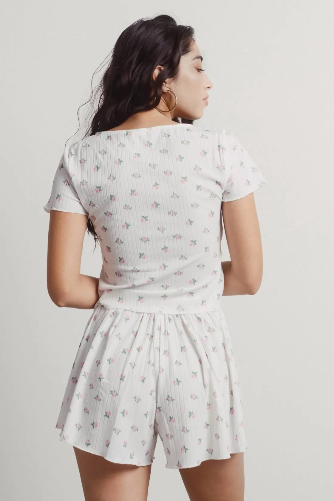 Tobi Field Of Dreams Floral Crop Top And Short Set -
