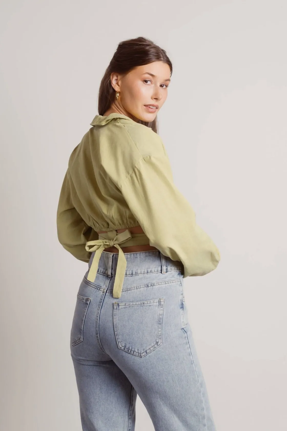 Tobi Fit The Bill Crop Top -
