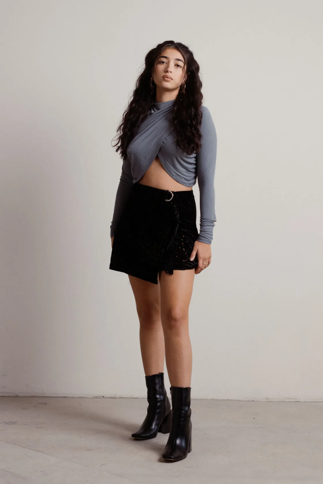 Tobi Flirty Girl Glitter Mini Skirt -