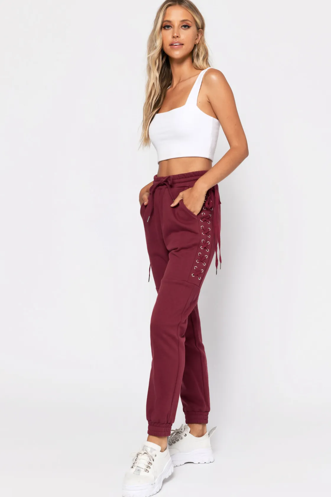 Tobi French Kiss Jogger Pants - Wine