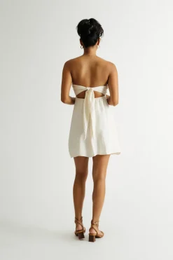 Tobi Go On Textured Strapless Back Tie Skater Dress