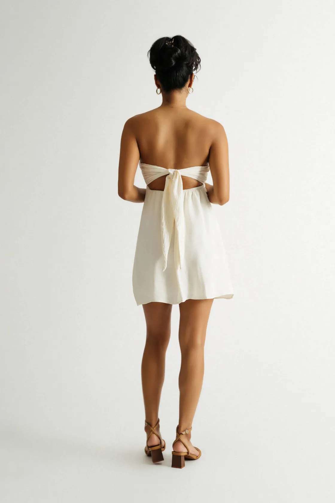 Tobi Go On Textured Strapless Back Tie Skater Dress