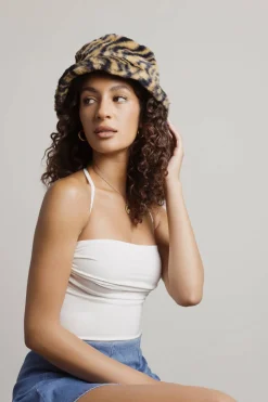 Tobi Hear Me Roar Fluffy Bucket Hat -