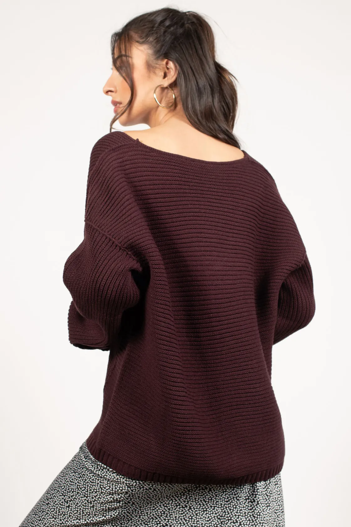 Tobi How Deep V-Neck Sweater -