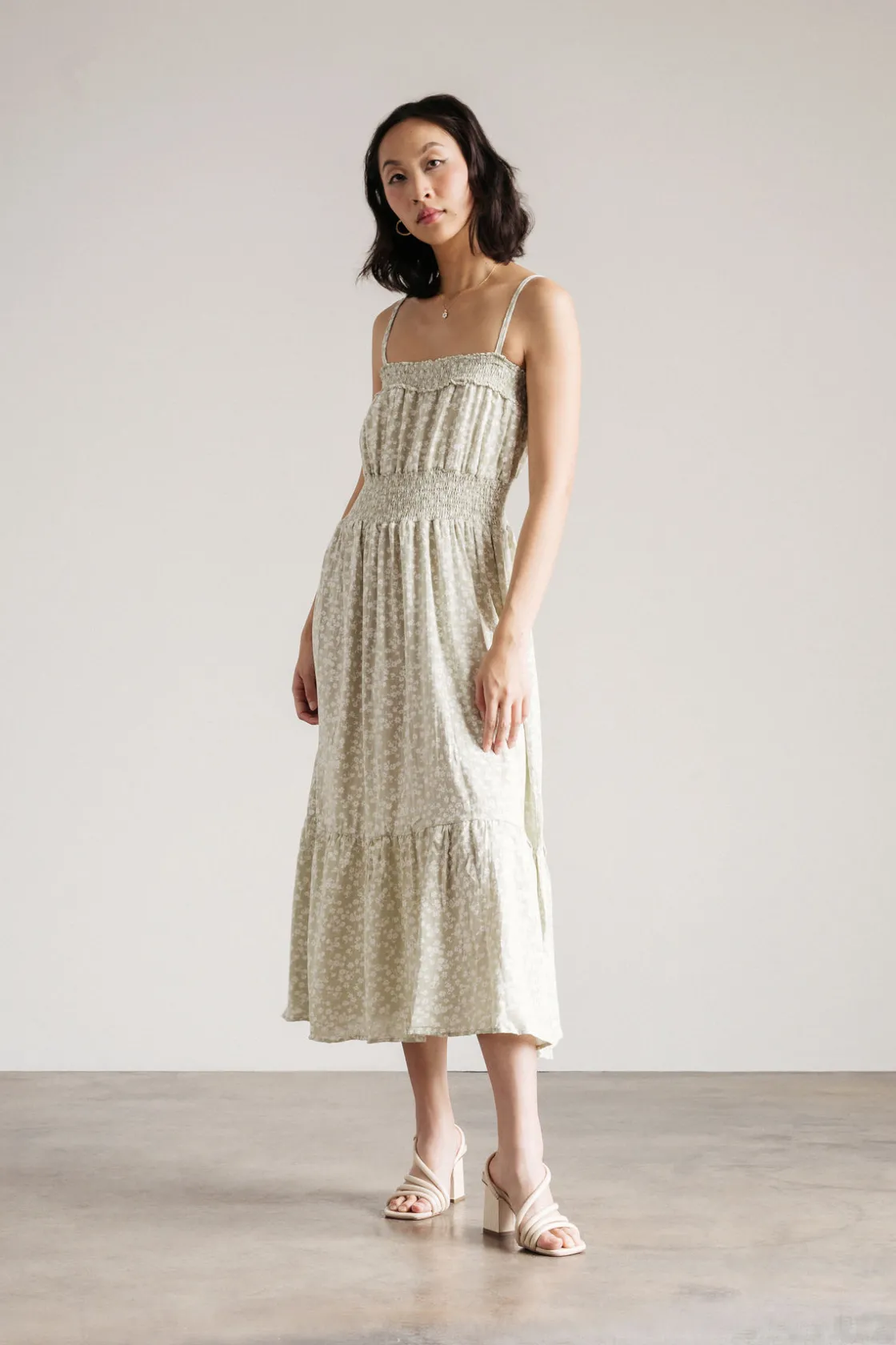Tobi Hypnotize Me Floral Tiered Midi Dress -