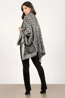 Tobi Its Genetics Aztec Print Cardigan -