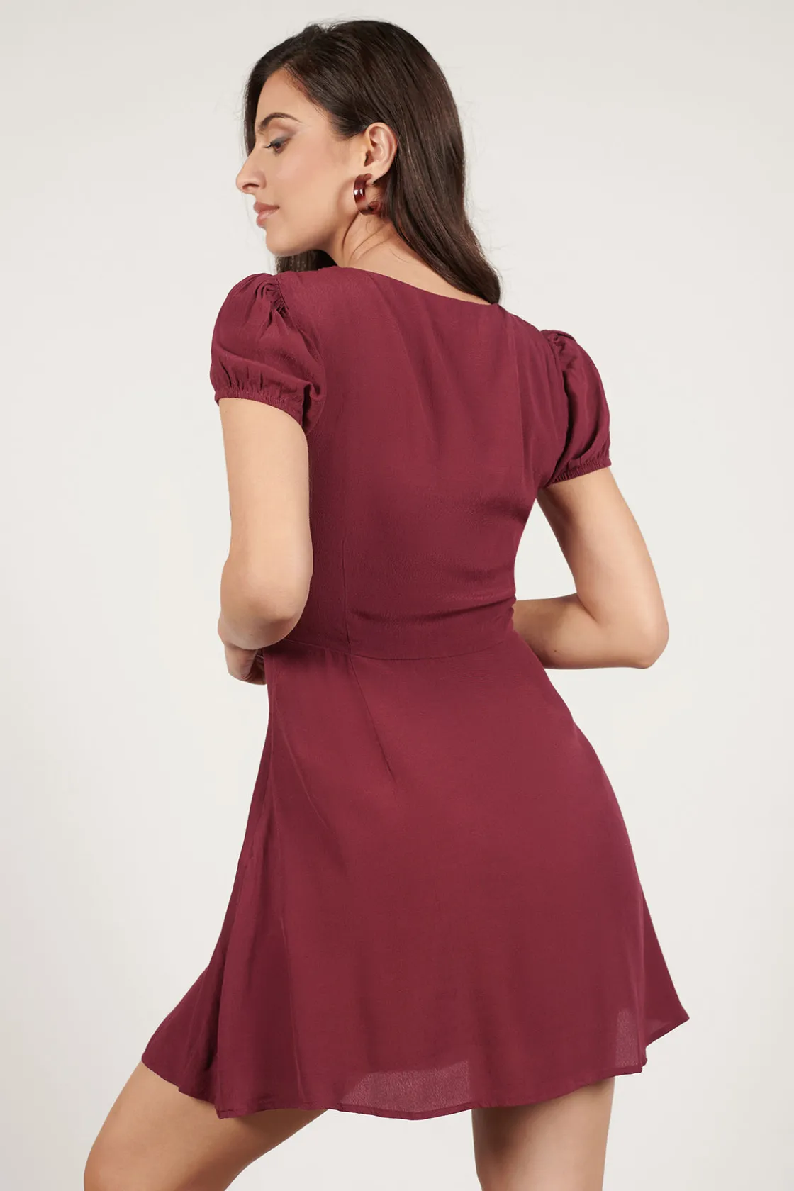 Tobi Jaycie Puff Sleeve Skater Mini Dress - Taupe