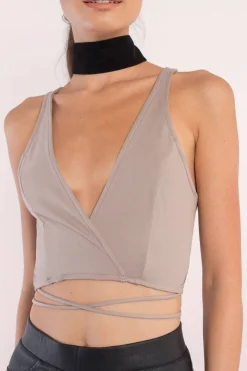 Tobi Jennifer Crop Top - White