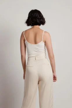 Tobi Just Relaxed Crop Top - Cream