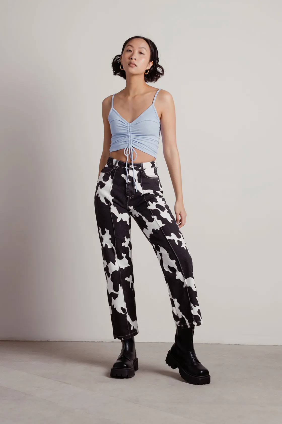 Tobi Just Relaxed Crop Top - Cream