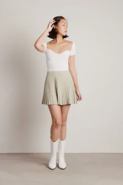 Tobi Kobe Pleated Mini Skirt - Sage