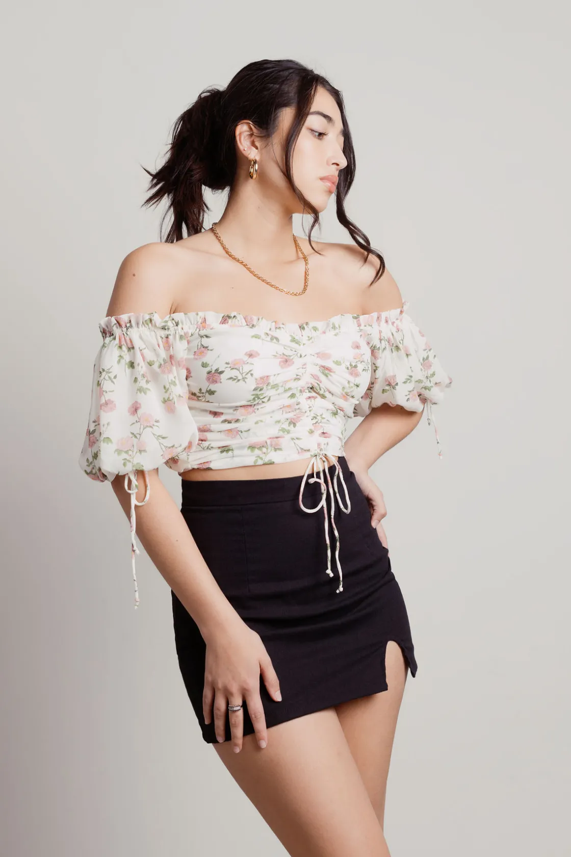 Tobi Lackadaisical Day Crop Top -