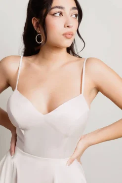 Tobi Loraine Open Back Skater Mini Dress - Cream