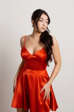 Tobi Loraine Open Back Skater Mini Dress - Cream