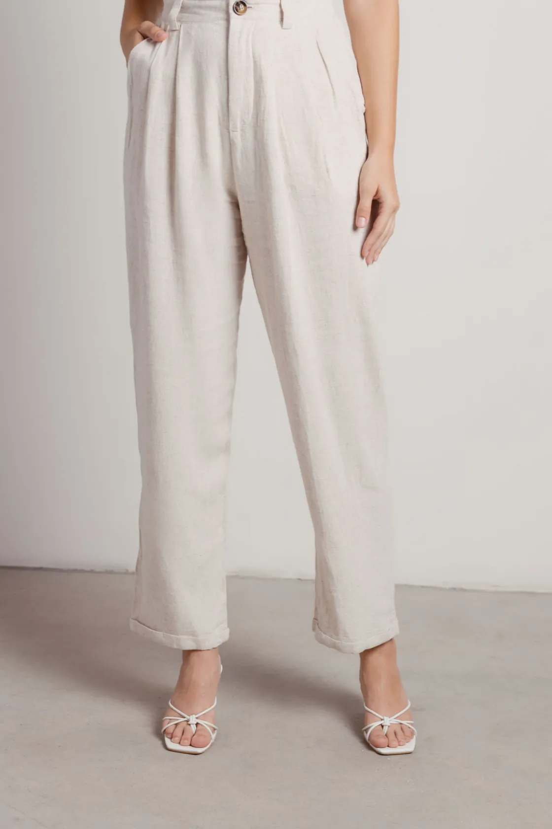 Tobi Love Me Right Linen Crop Top And Pants Set