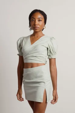 Tobi Lucia Linen Crop Top And Mini Skirt Set -
