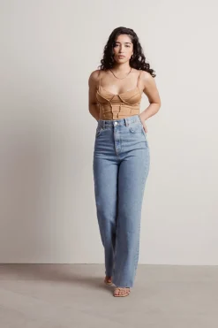 Tobi Oki Crop Top -