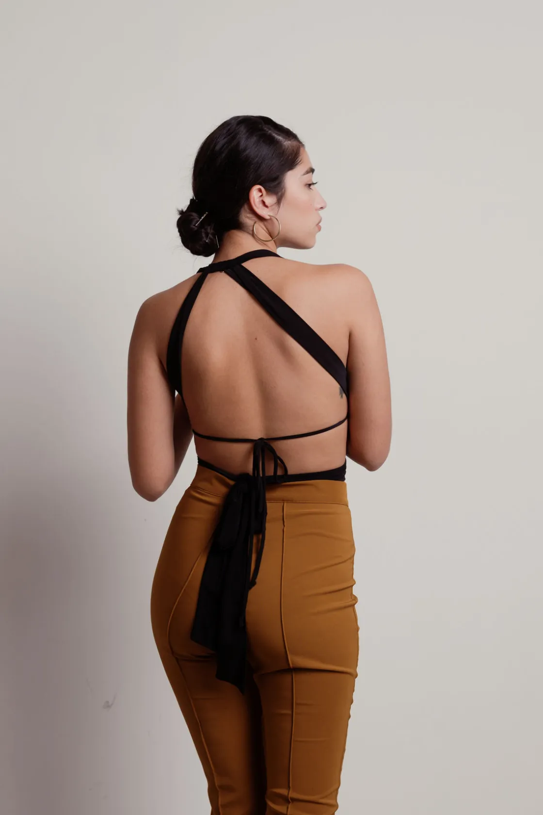 Tobi Ossia Crop Top - Black
