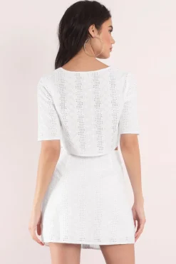 Tobi Out Of Sight Lace Mini Skirt -