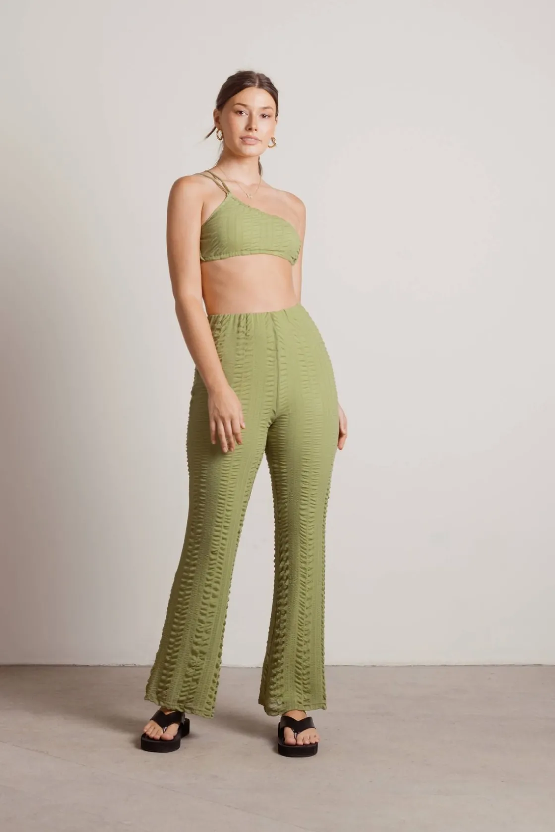 Tobi Over Time Ruched Pants -