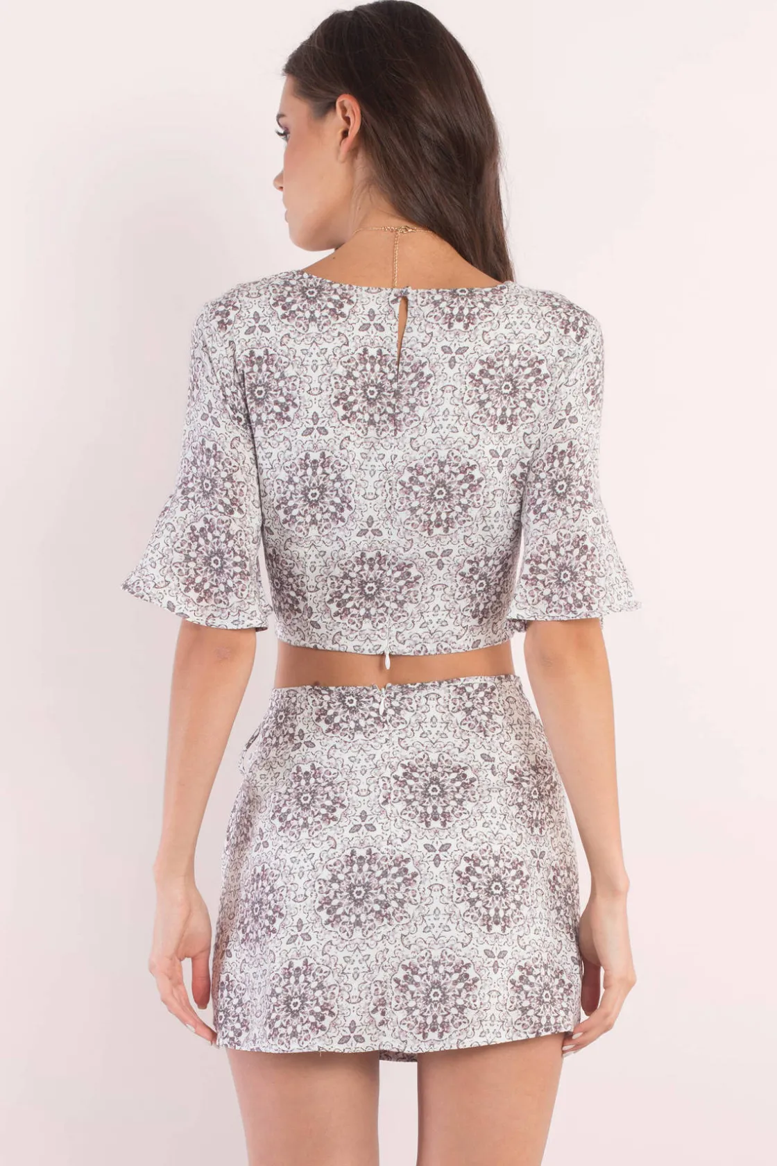 Tobi Peyton Crop Top -