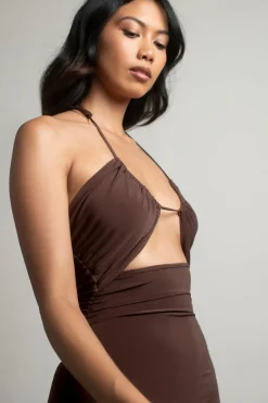 Tobi Put In Work Cutout Open Back Mini Dress - Chocolate