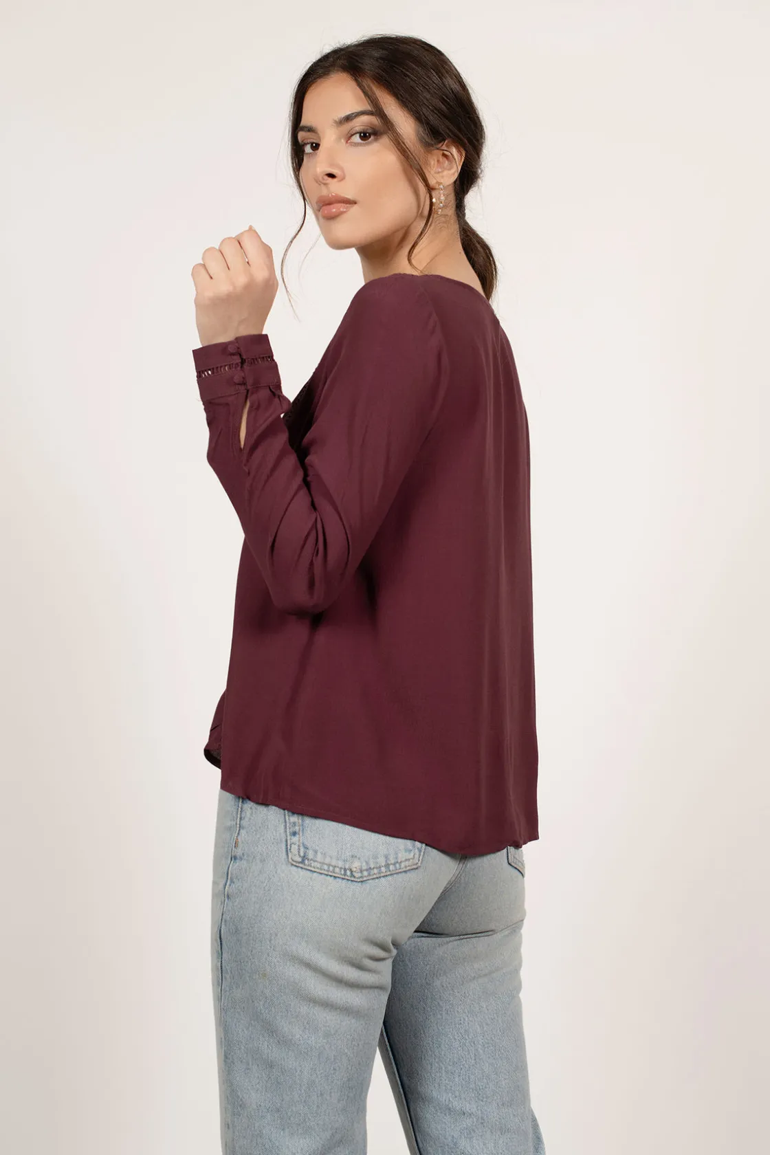Tobi Rebecka Front Tie Blouse - Black